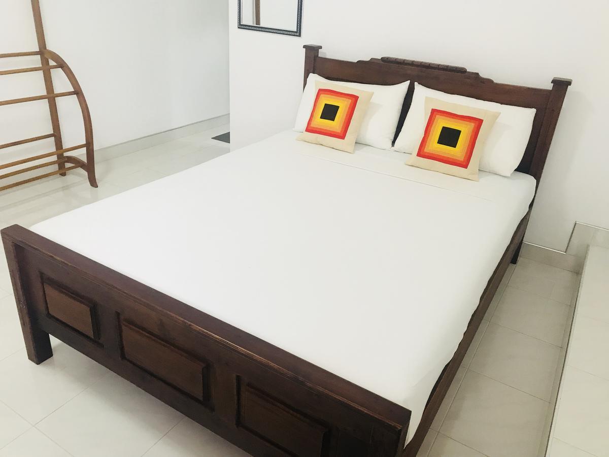 Lake City Resort Anuradhapura Kültér fotó