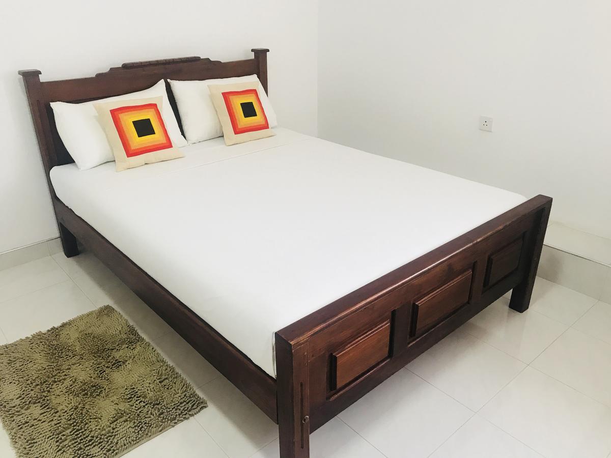 Lake City Resort Anuradhapura Kültér fotó