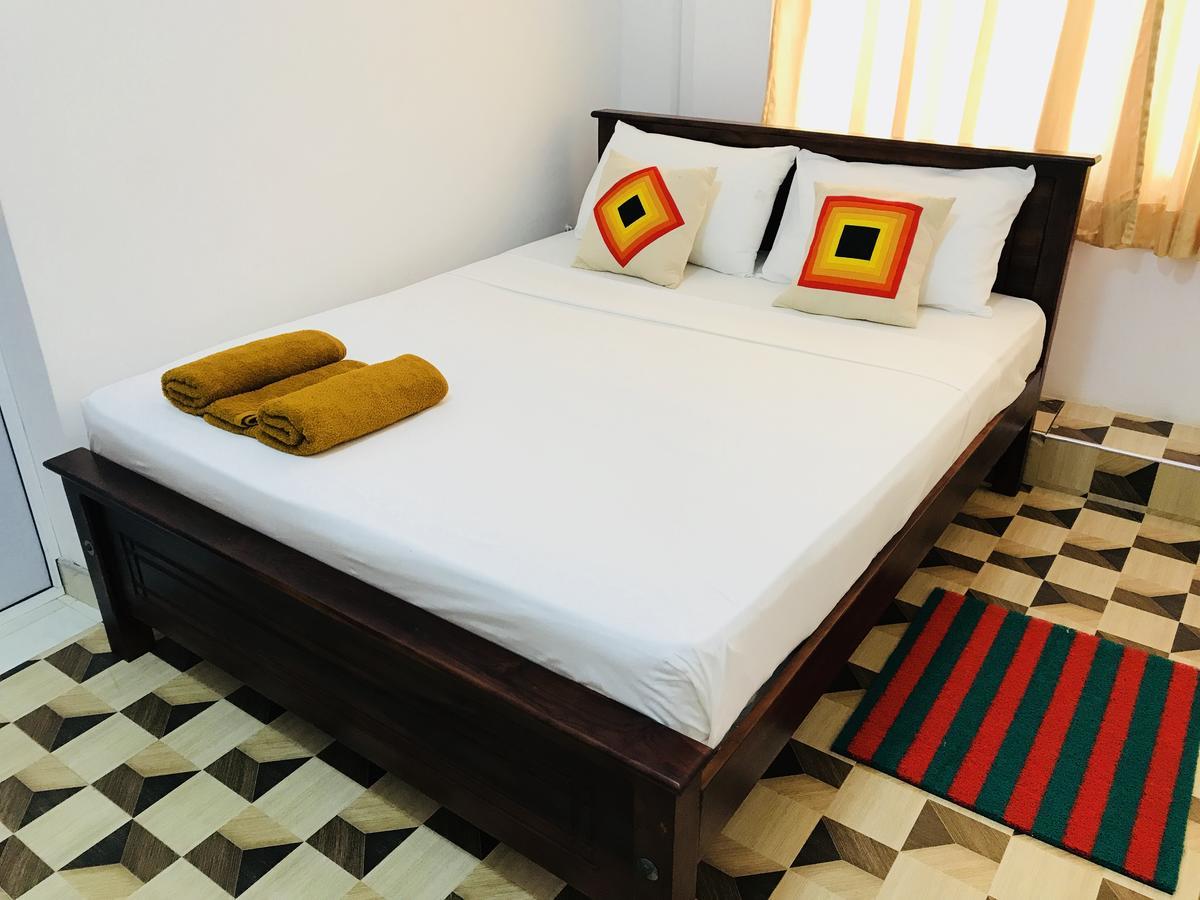 Lake City Resort Anuradhapura Kültér fotó