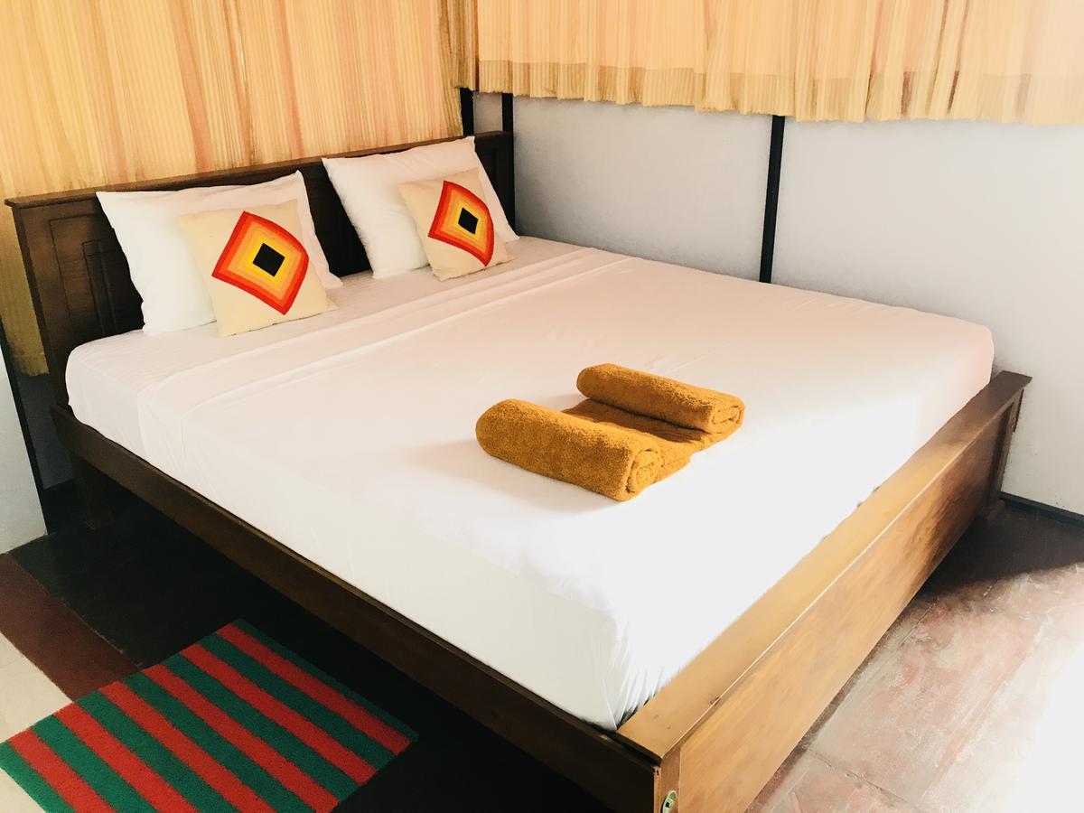 Lake City Resort Anuradhapura Kültér fotó