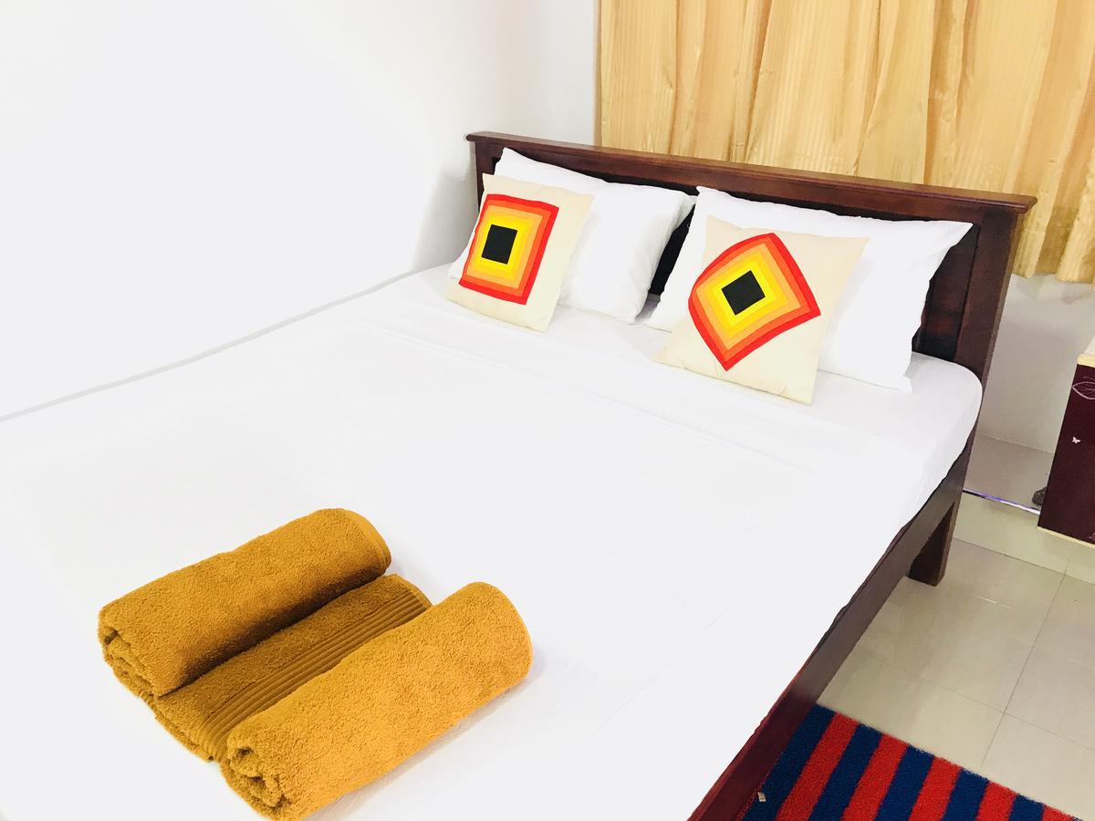 Lake City Resort Anuradhapura Kültér fotó