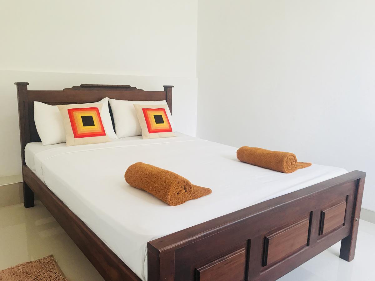 Lake City Resort Anuradhapura Kültér fotó